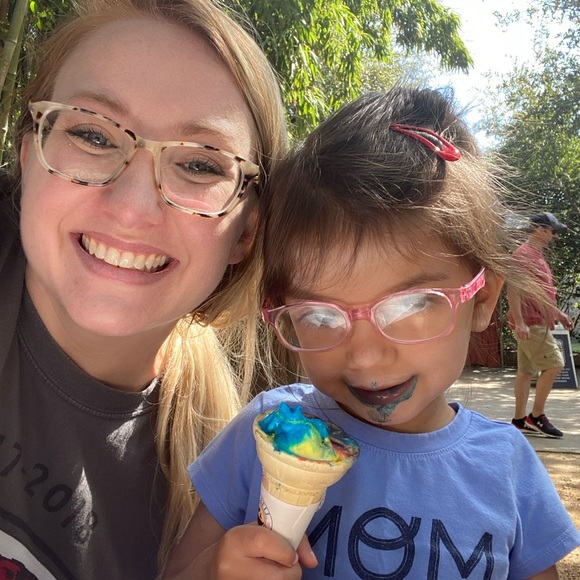 Meet your Posher, Meagan - Picture 3 of 3